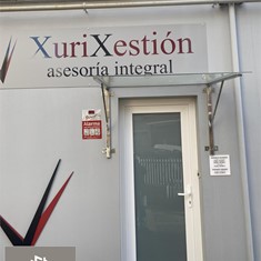 Colocación puerta de entrada